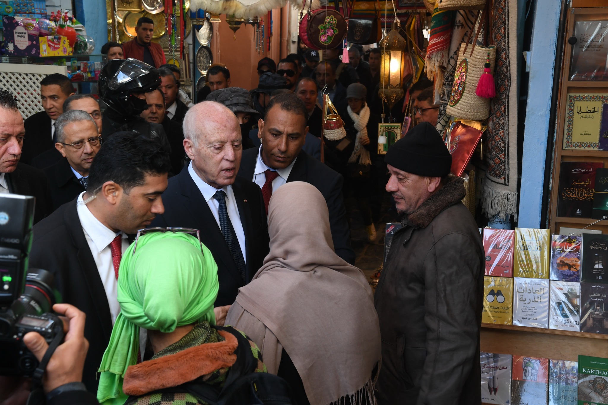 الرئيس قيس سعيد في كل مكان .. زيارات ميدانية مكثّفة لإنقاذ شعبية تترنّح !